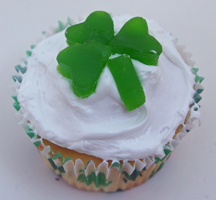 St. Patrickâ€™s Day clover cupcake
