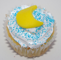 moon cupcake for lunar eclipse