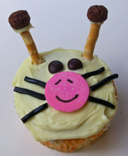 Giraffe cupcake