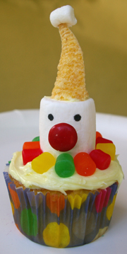 Clown cupcake