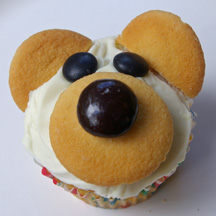 Bear cupcake