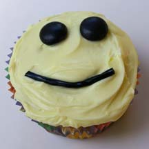 Smile cupcake