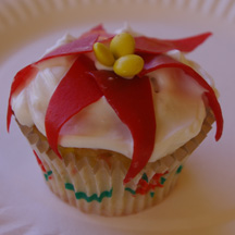 Poinsettia cupcake